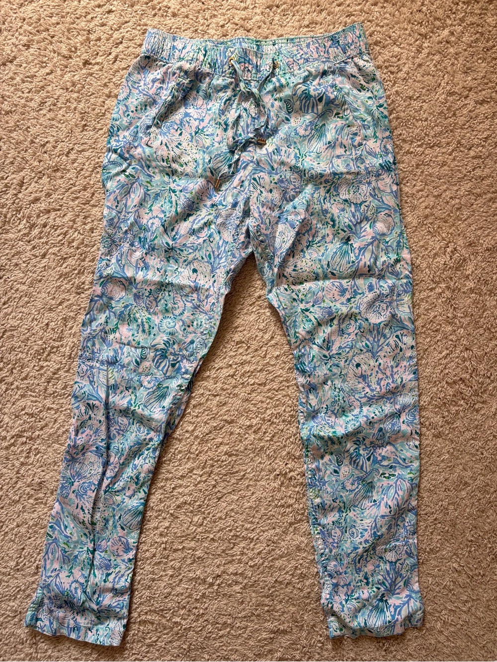Lilly Pulitzer Blue and Green Floral linen pants. Beach resort vacation